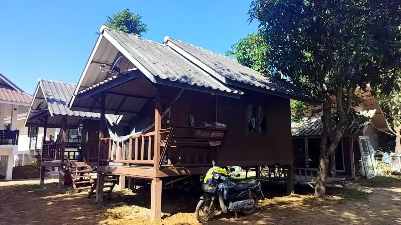 Hotel Family Hut Pai Extérieur photo