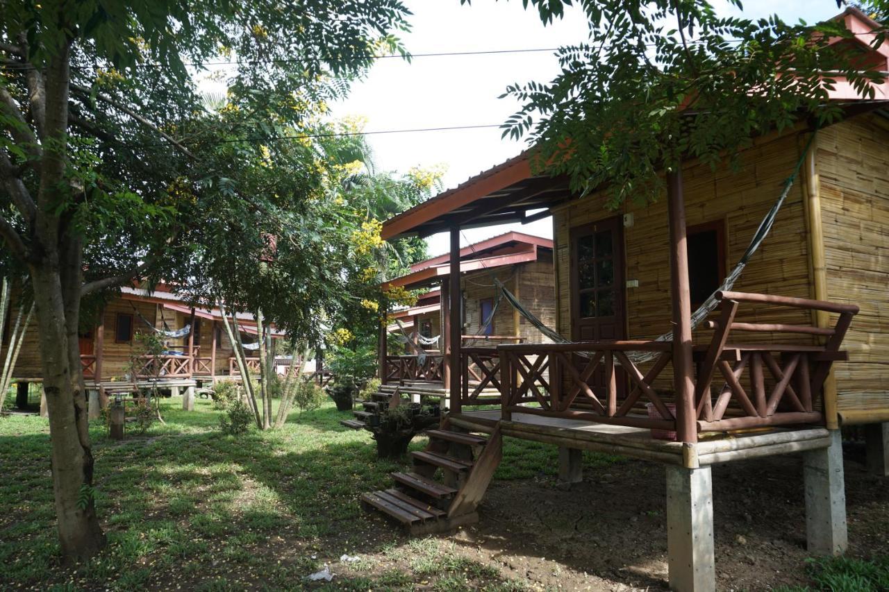 Hotel Family Hut Pai Extérieur photo