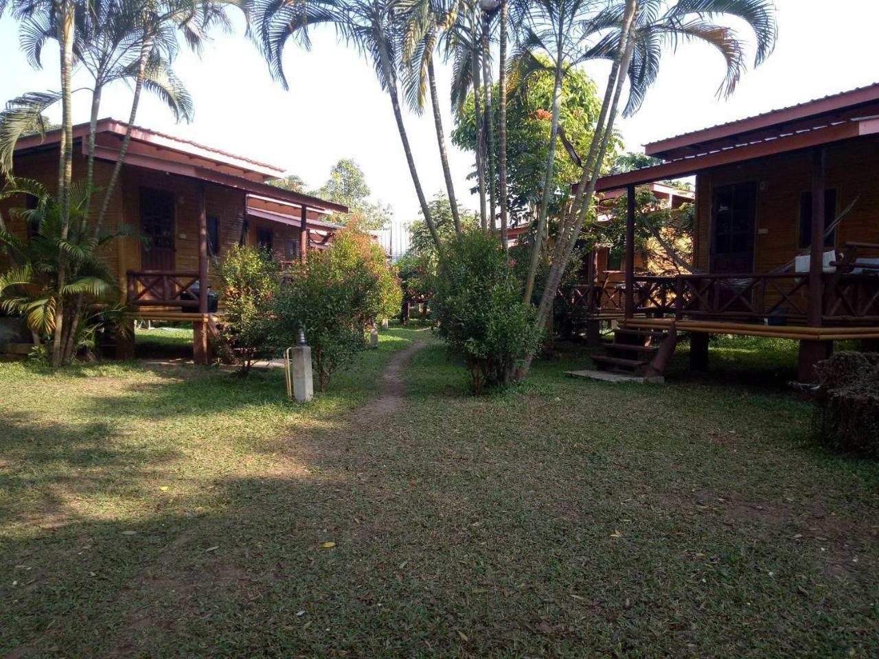 Hotel Family Hut Pai Extérieur photo